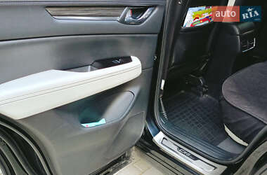 Позашляховик / Кросовер Mazda CX-5 2017 в Миколаєві