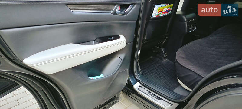 Внедорожник / Кроссовер Mazda CX-5 2017 в Николаеве