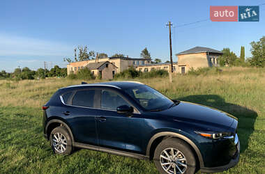 Внедорожник / Кроссовер Mazda CX-5 2023 в 