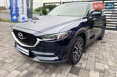 Позашляховик / Кросовер Mazda CX-5 2017 в 