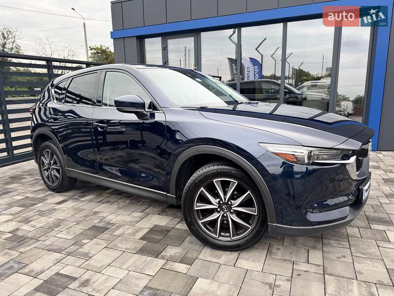 Позашляховик / Кросовер Mazda CX-5 2017 в Рівному