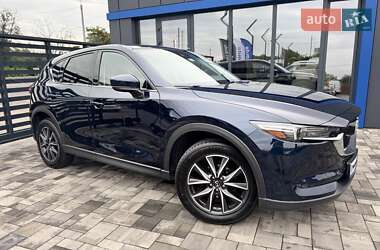 Позашляховик / Кросовер Mazda CX-5 2017 в 