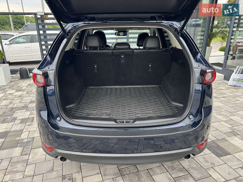 Позашляховик / Кросовер Mazda CX-5 2017 в Рівному