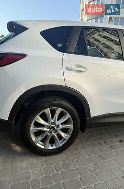 Внедорожник / Кроссовер Mazda CX-5 2014 в 