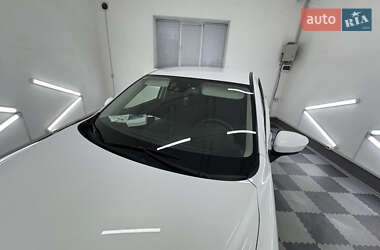 Внедорожник / Кроссовер Mazda CX-5 2012 в 