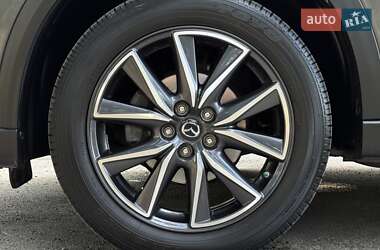 Позашляховик / Кросовер Mazda CX-5 2017 в 