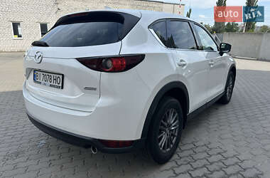 Внедорожник / Кроссовер Mazda CX-5 2017 в 