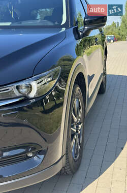 Внедорожник / Кроссовер Mazda CX-5 2017 в 