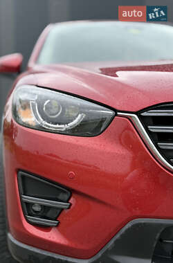 Внедорожник / Кроссовер Mazda CX-5 2015 в 