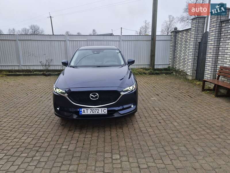 Внедорожник / Кроссовер Mazda CX-5 2017 в 