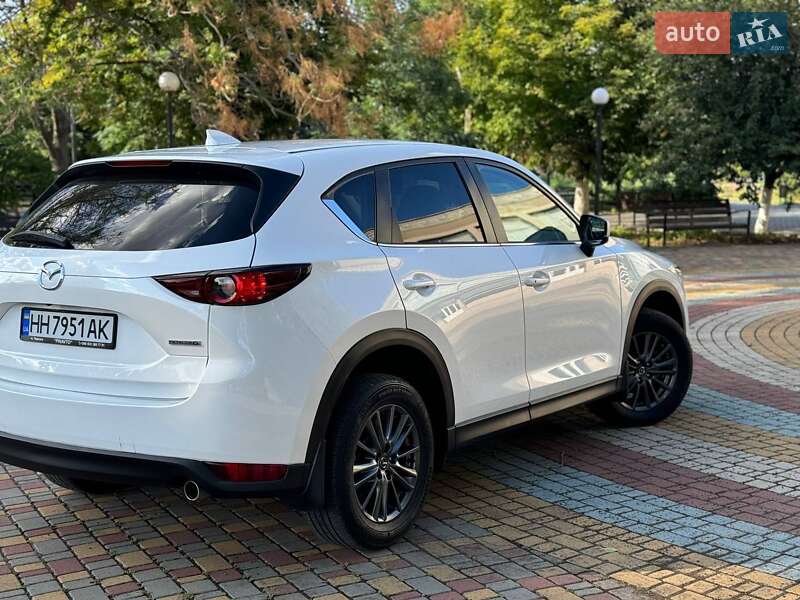 Внедорожник / Кроссовер Mazda CX-5 2021 в Сарате