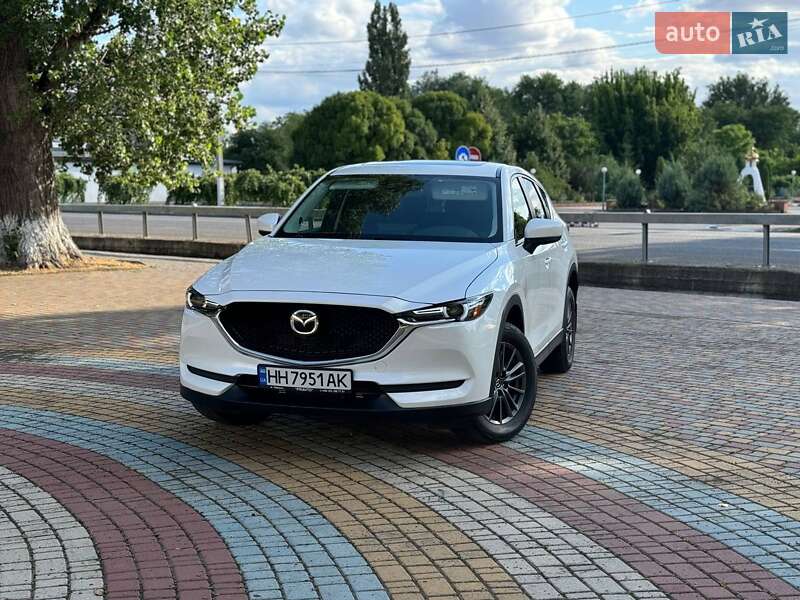Внедорожник / Кроссовер Mazda CX-5 2021 в Сарате