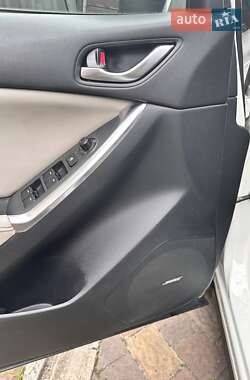 Внедорожник / Кроссовер Mazda CX-5 2012 в 