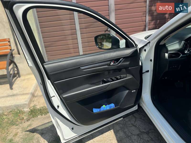 Внедорожник / Кроссовер Mazda CX-5 2021 в Сарате
