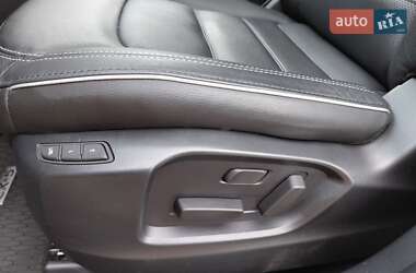 Внедорожник / Кроссовер Mazda CX-5 2023 в 