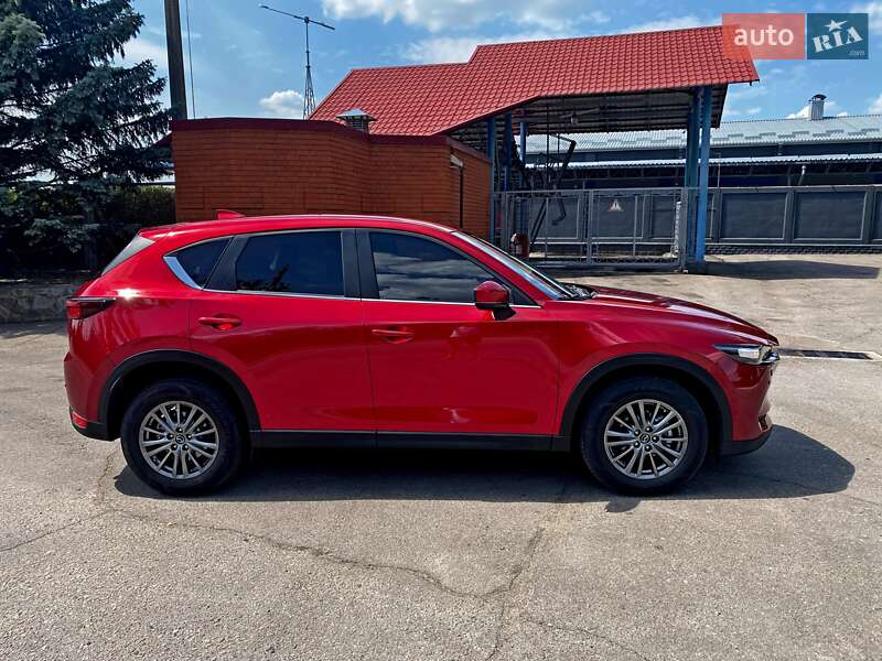 Внедорожник / Кроссовер Mazda CX-5 2017 в Харькове