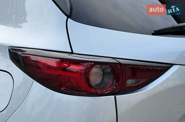 Внедорожник / Кроссовер Mazda CX-5 2018 в 