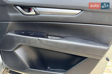 Внедорожник / Кроссовер Mazda CX-5 2018 в 