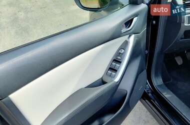 Внедорожник / Кроссовер Mazda CX-5 2016 в Бродах фото 9 Внедорожник / Кроссовер Mazda CX-5 2016 в Бродах