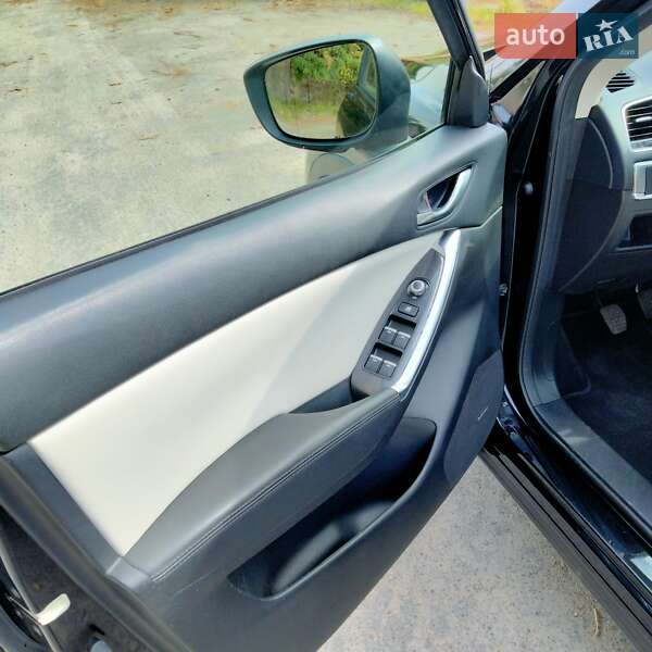 Внедорожник / Кроссовер Mazda CX-5 2016 в Бродах фото 9 Внедорожник / Кроссовер Mazda CX-5 2016 в Бродах