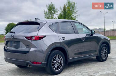Позашляховик / Кросовер Mazda CX-5 2020 в 
