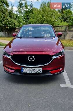 Внедорожник / Кроссовер Mazda CX-5 2018 в 