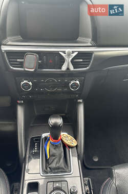 Внедорожник / Кроссовер Mazda CX-5 2015 в 