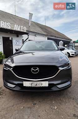 Внедорожник / Кроссовер Mazda CX-5 2017 в 