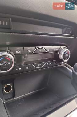 Внедорожник / Кроссовер Mazda CX-5 2017 в 
