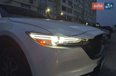 Внедорожник / Кроссовер Mazda CX-5 2017 в 