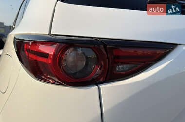 Внедорожник / Кроссовер Mazda CX-5 2017 в 