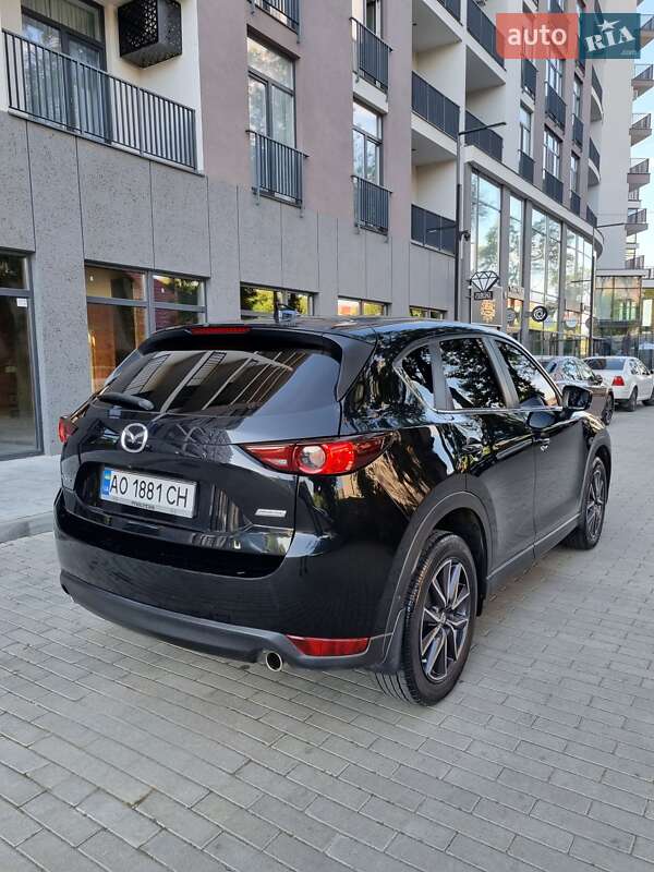 Позашляховик / Кросовер Mazda CX-5 2018 в Ужгороді