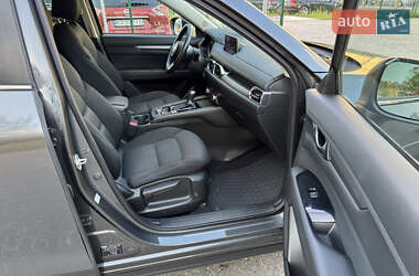 Внедорожник / Кроссовер Mazda CX-5 2018 в 