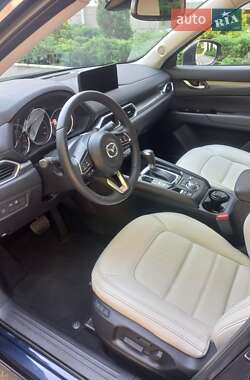 Внедорожник / Кроссовер Mazda CX-5 2023 в 