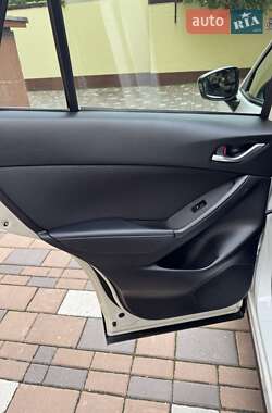 Внедорожник / Кроссовер Mazda CX-5 2013 в 
