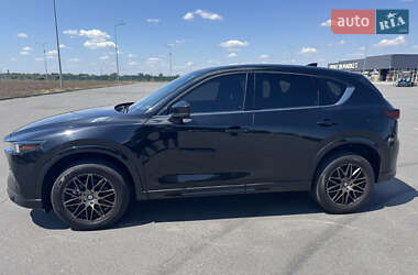 Внедорожник / Кроссовер Mazda CX-5 2023 в 