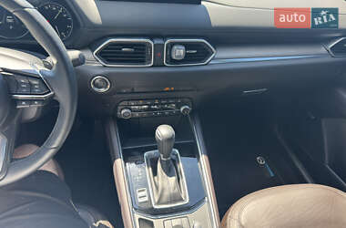 Внедорожник / Кроссовер Mazda CX-5 2023 в 