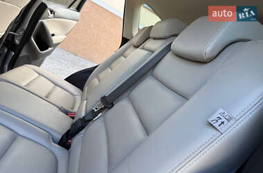 Внедорожник / Кроссовер Mazda CX-5 2012 в 