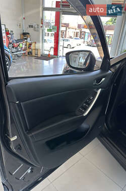 Внедорожник / Кроссовер Mazda CX-5 2015 в 