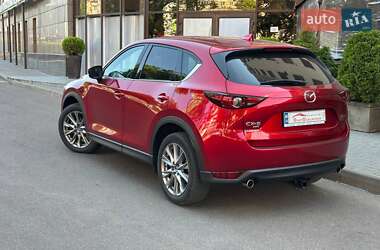 Внедорожник / Кроссовер Mazda CX-5 2020 в 