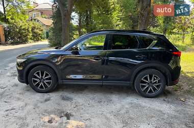 Внедорожник / Кроссовер Mazda CX-5 2017 в 