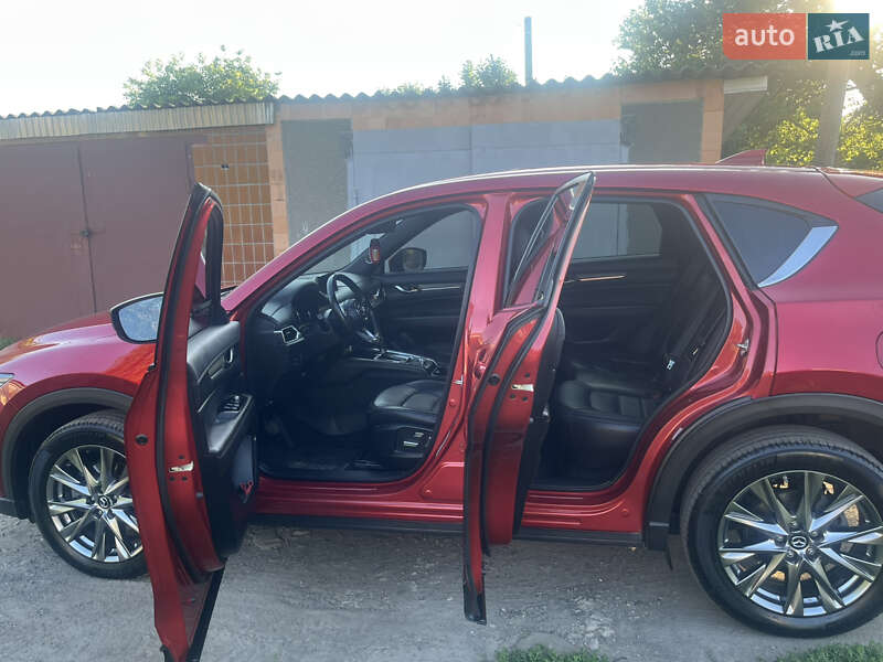 Внедорожник / Кроссовер Mazda CX-5 2019 в Лысянке