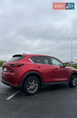 Внедорожник / Кроссовер Mazda CX-5 2017 в 