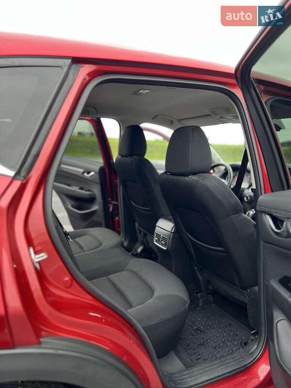 Внедорожник / Кроссовер Mazda CX-5 2017 в Львове