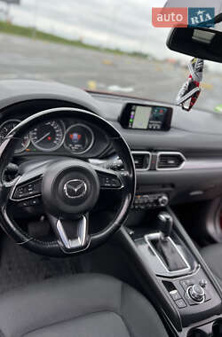 Внедорожник / Кроссовер Mazda CX-5 2017 в 