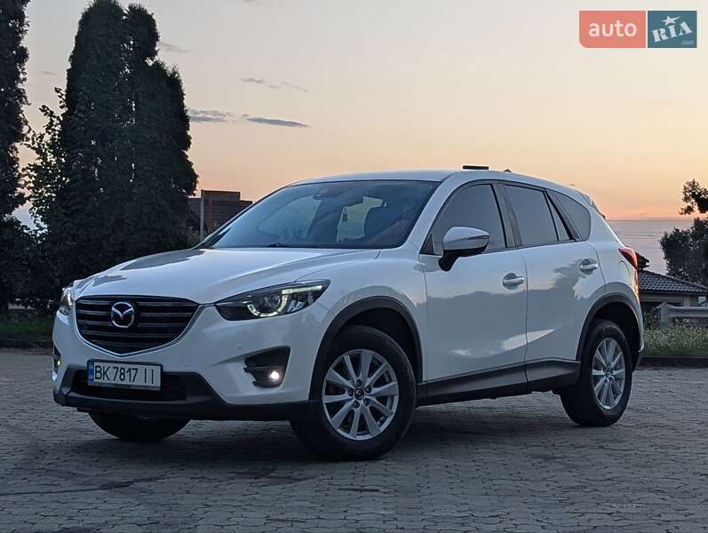 Внедорожник / Кроссовер Mazda CX-5 2015 в 