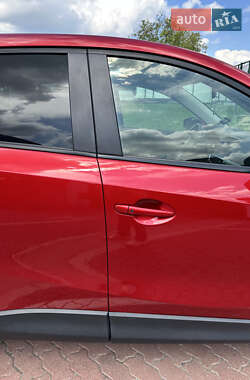 Внедорожник / Кроссовер Mazda CX-5 2015 в 