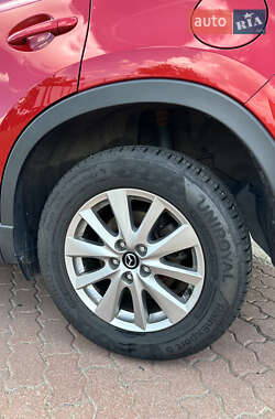 Внедорожник / Кроссовер Mazda CX-5 2015 в 