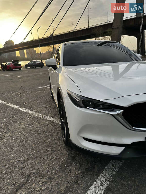 Внедорожник / Кроссовер Mazda CX-5 2019 в Киеве