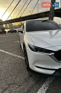 Внедорожник / Кроссовер Mazda CX-5 2019 в 